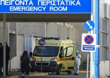 Πάτρα: Επιτέθηκαν σε γιατρούς στα Επείγοντα του νοσοκομείου Ρίου