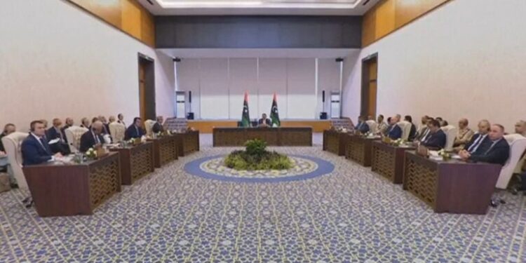 Στη Λιβύη ξανά ο Γιώργος Γεραπετρίτης – Κυριαρχικά δικαιώματα και Διεθνές Δίκαιο στο επίκεντρο