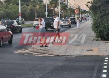 Συγκλονισμένη η Πάτρα από το σοκαριστικό τροχαίο που στοίχισε την ζωή του Δημήτρη Λιόπετα – Λουλούδια και κεριά στο σημείο – ΦΩΤΟ