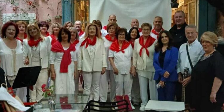 Πάτρα: Η “ηρωΐδα γιαγιά” με την πλούσια κοινωνική δράση ήταν μέλος της χορωδίας των Λευκαδίων – ΦΩΤΟ