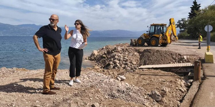 Ο Χαράλαμπος Μπονάνος στο έργο της παραλιακής του Ρίου