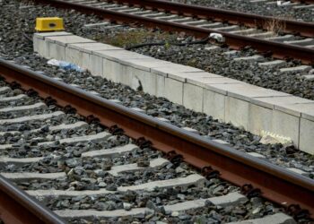 Αχαΐα: Έκλεψαν παλιές γραμμές τρένου