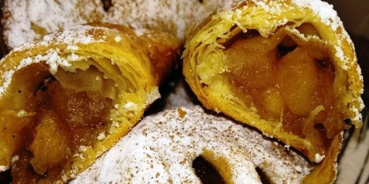 Μηλοπιτάκια με σφολιάτα