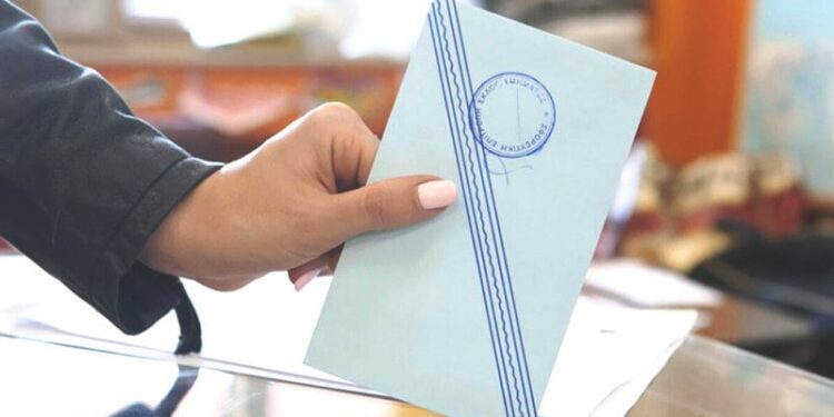 MRB: Στις 14,2 μονάδες το προβάδισμα της ΝΔ, 14,7 μονάδες το προβάδισμα Μητσοτάκη – Τι θα έπαιρναν Τσίπρας, Καρυστιανού, Σαμαράς