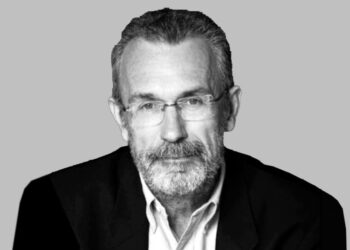 Δέσμιοι του πατριωτισμού του καναπέ;