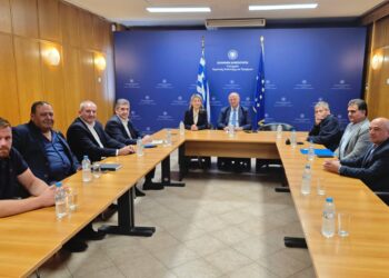 Δεσμεύσεις Τσιάρα σε αντιπροσωπεία του Δήμου Δυτικής Αχαΐας με επικεφαλής τον Δήμαρχο για τη ζωονόσο της ευλογιάς