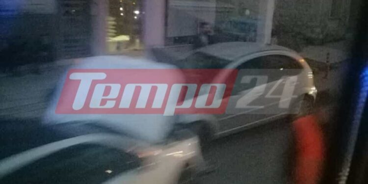 Πάτρα: Φορτηγό συγκρούστηκε με δύο ΙΧ – Στο νοσοκομείο δύο άτομα