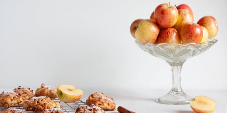 Μπισκότα μήλου με κανέλα