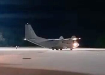 Πάτρα: Έφυγε για μεταμόσχευση στην Ιταλία ο 18χρονος Μάριος – Η ανάρτηση του Άδωνι Γεωργιάδη (ΒΙΝΤΕΟ)