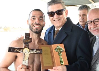 Αλεξόπουλος: «Σε μια εποχή προκλήσεων το μήνυμα των Θεοφανείων μας καλεί να επιλέξουμε τη διαφάνεια αντί της σύγχυσης και την ελπίδα αντί της παραίτησης»