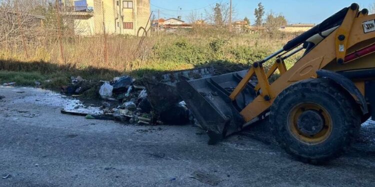 Εργασίες καθαρισμού στα Σαγαίικα