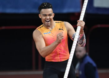 Κορυφαία φετινή επίδοση στον κόσμο και πρωτιά για Καραλή στη Γαλλία: Πέρασε τα 6 μέτρα στο Λιεβέν