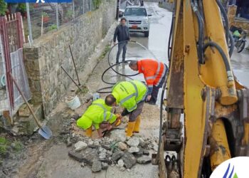 ΔΕΥΑΔ: Εργασίες αποκατάστασης των σωληνώσεων στο Μιχόι