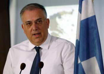 Μέση Ανατολή: Έκτακτα μέτρα στην αγορά αναγγέλλει ο Θεοδωρικάκος