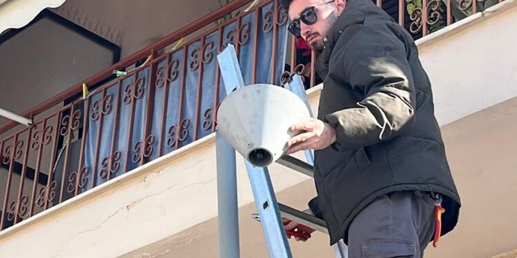Αντικατάσταση φωτιστικών και επιδιόρθωση βλαβών στο δίκτυο φωτισμού στην Κ. Αχαΐα