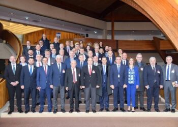 Η απάντηση του Αλεξόπουλου στην απαξίωση των Ευρωπαϊκών θεσμών από τον Στεργιόπουλο: “Γι αυτό ο δήμος έμεινε στάσιμος για χρόνια”