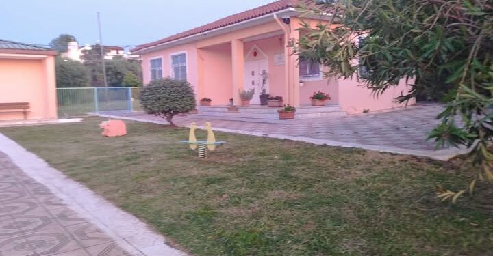 Πσιτ! “Καθάρισε” ο σύλλογος στον Αλισσό για το προαύλιο του σχολείου