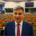 Ο Φαραντούρης ανακοίνωσε τη συμπόρευσή του με το ΠΑΣΟΚ: «Δεν θα είμαι υποψήφιος στις εθνικές εκλογές»