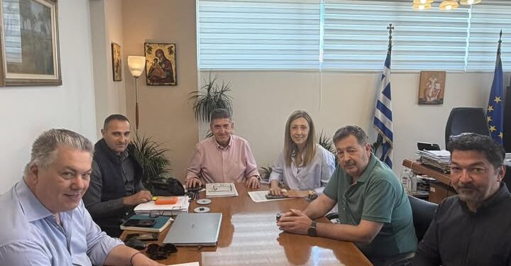 Νέες προτάσεις και έργα σε συνεργασία με την Αχαΐα Αναπτυξιακή ΑΕ – Συνάντηση στο γραφείο του Γρ. Αλεξόπουλου