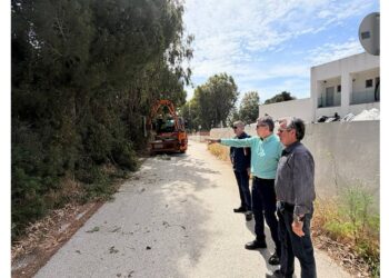 Άραξος – Καλογριά: Εργασίες καθαρισμού, συντήρηση σημάνσεων, αποκατάσταση επικίνδυνων σημείων – ΦΩΤΟ