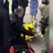 Σοβαρά τραυματίστηκε η δημοσιογράφος μετά την υποχώρηση σκάλας στο αεροδρόμιο Αράξου – Αναμένεται να χειρουργηθεί