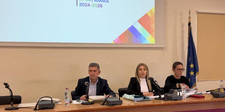 Δυτική Αχαΐα: Εξαγωγές, μεταποίηση, εναλλακτικός τουρισμός και άλλοι άξονες ανάπτυξης, στο Επιχειρησιακό Πρόγραμμα του Δήμου, που ψηφίστηκε ομόφωνα