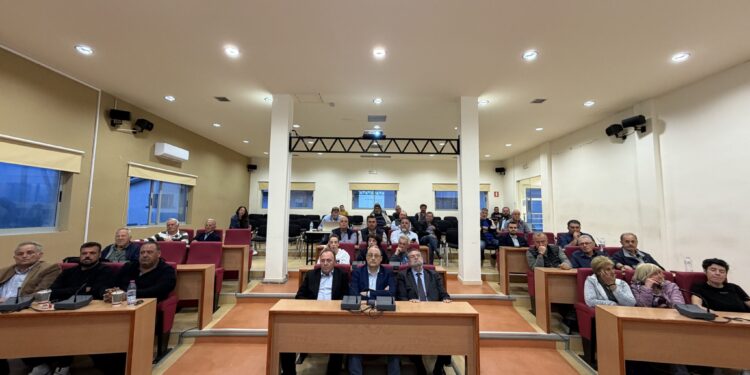 Για πρώτη φορά η δυτική Αχαΐα εντάχθηκε σε πρόγραμμα δακοκτονίας