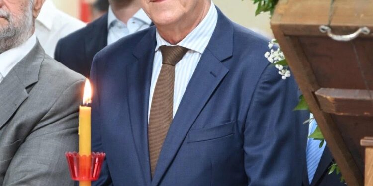 Χρόνια πολλά στην έδρα του Δήμου μας