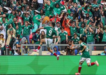 Πρεμιέρα με νίκη για το Μεξικό 2-0 τη Νότια Αφρική