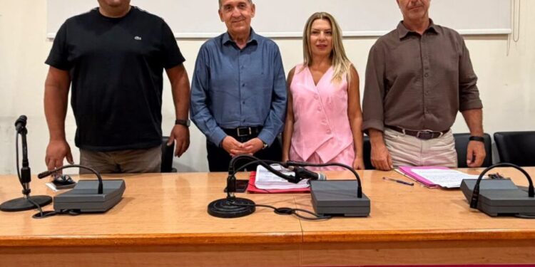 Δυτική Αχαΐα: Εκλογή νέου προεδρείου Δημοτικού Συμβουλίου – Αλεξόπουλος: “Η κοινωνία έχει κουραστεί από τις διχόνοιες”