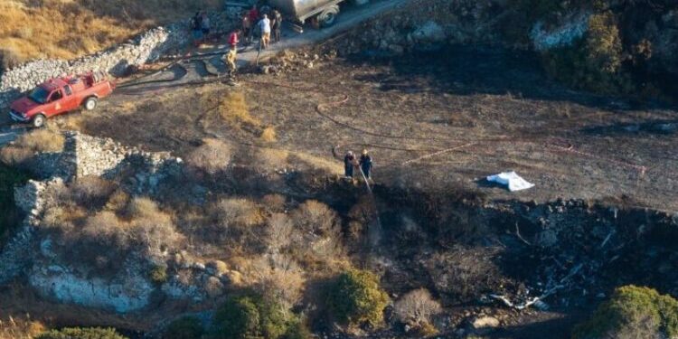 Στα τελευταία δευτερόλεπτα της πτήσης ψάχνουν τις απαντήσεις για την τραγωδία στη Σίφνο