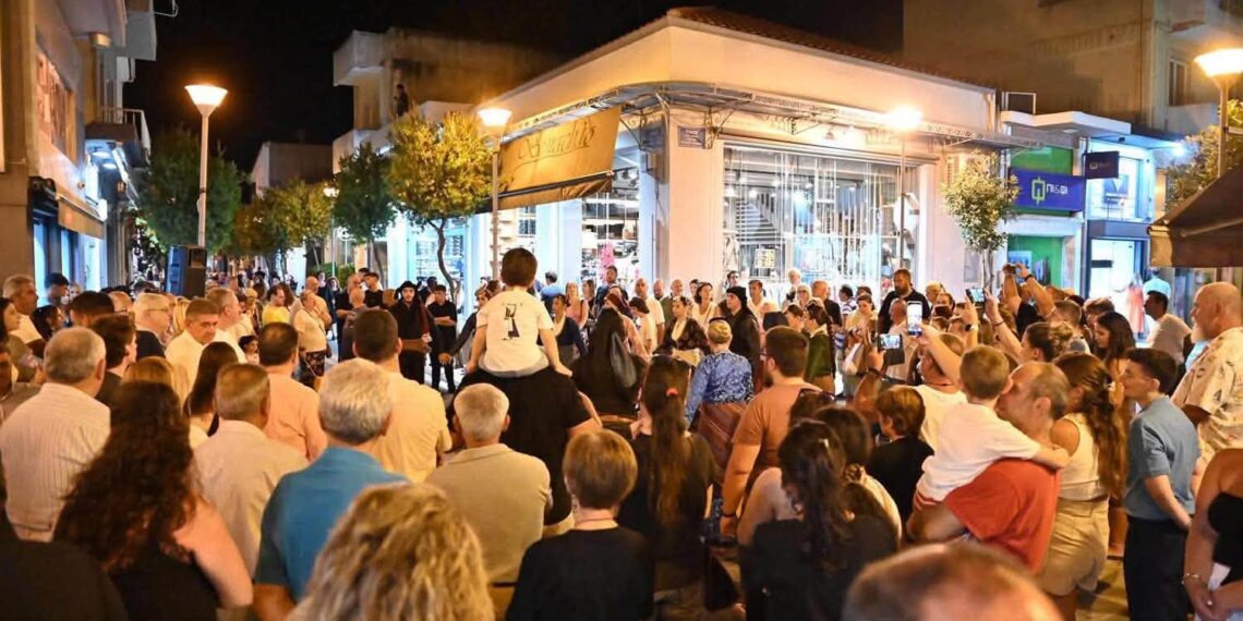 Πσιτ! Να παραμείνει ξύπνια όλο το χρόνο…