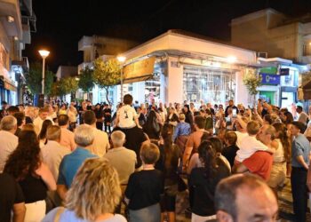 Πσιτ! Να παραμείνει ξύπνια όλο το χρόνο…