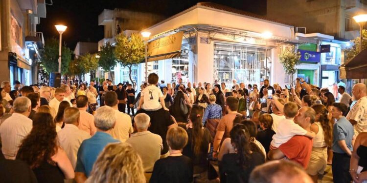 Πσιτ! Να παραμείνει ξύπνια όλο το χρόνο…