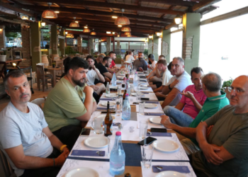 “Κλικ” στο δείπνο που παρέθεσε η διοίκηση της Αχαγιάς ’82 ΑΥΓΕΡΟΣ