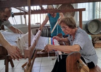 Πρωτοπόρος για μία ακόμη φορά ο Εκπολιτιστικός Σύλλογος Γομοστού: Ξαναφέρνει στη “ζωή” έναν πολύτιμο κύκλο … ΦΩΤΟ