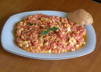 Καγιανάς: Το αυθεντικό ελληνικό brunch της υπαίθρου
