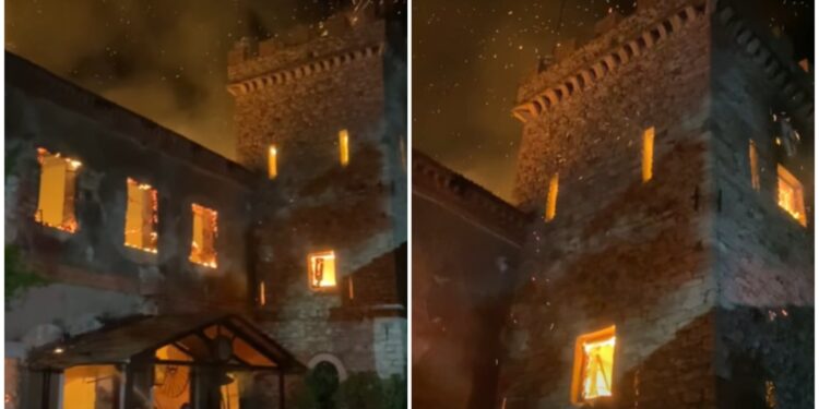 Οι συγκλονιστικές εικόνες από το φλεγόμενο πέτρινο κτίριο της Achaia Clauss – Δάκρυσε η Πάτρα με την καταστροφή (ΦΩΤΟ – ΒΙΝΤΕΟ)